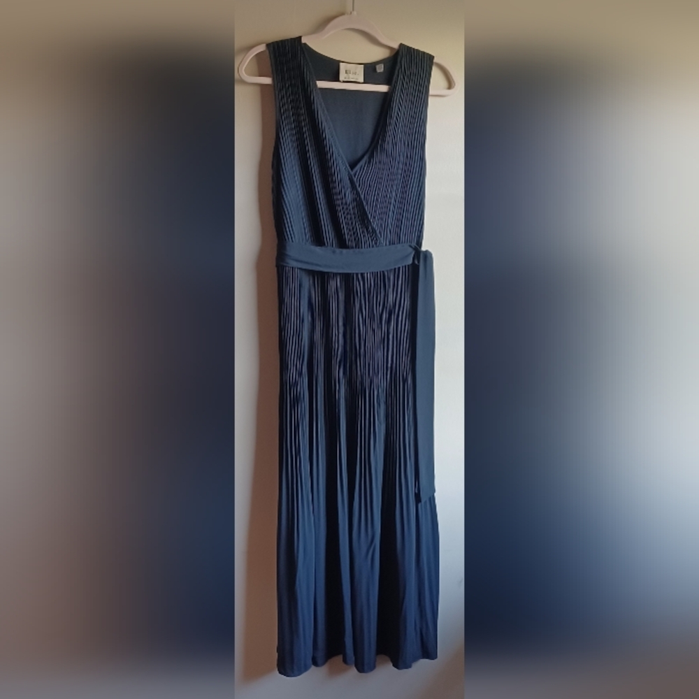 ELLIE. ELLIE TAHARI DRESS